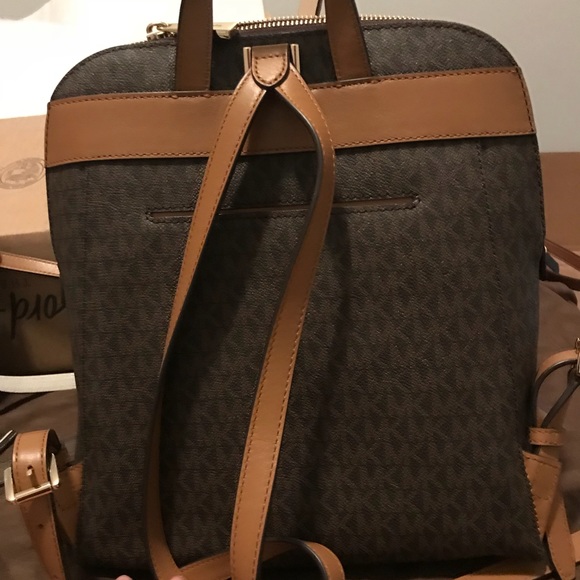 Michael Kors bag pack